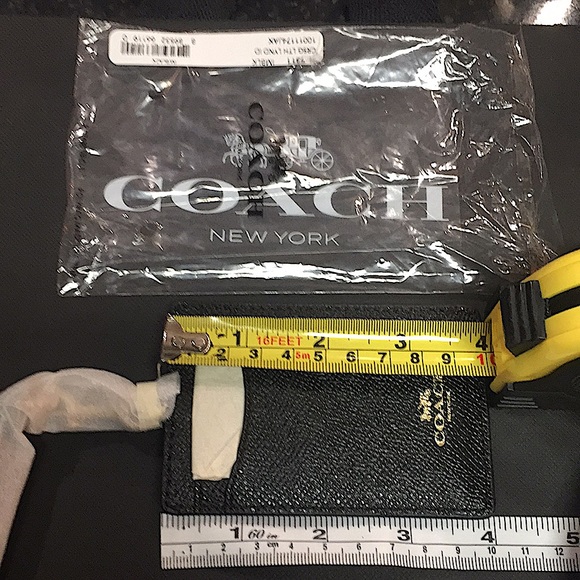(UNISEX) COACH - ID LANYARD BLACK LEATHER (NWT) - Picture 14 of 15